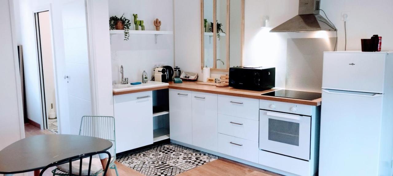 La Maison Des Nomades Netflix Disney Prime Video Apartment Avignon Luaran gambar