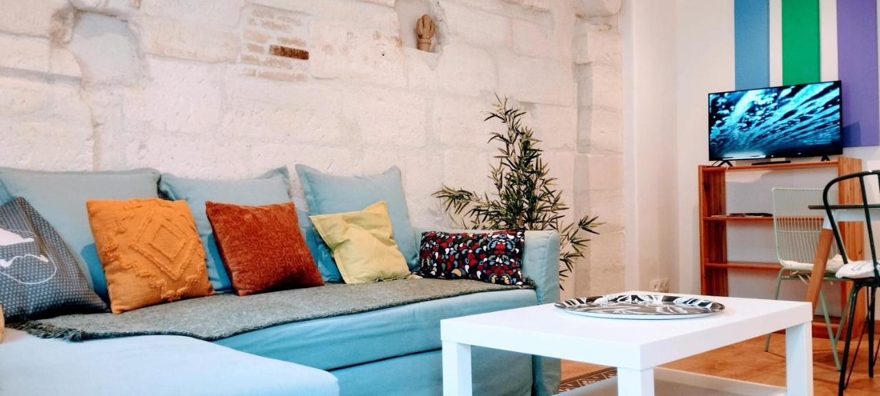 La Maison Des Nomades Netflix Disney Prime Video Apartment Avignon Luaran gambar
