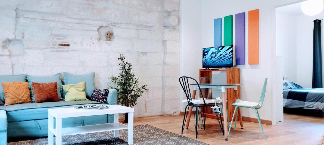 La Maison Des Nomades Netflix Disney Prime Video Apartment Avignon Luaran gambar