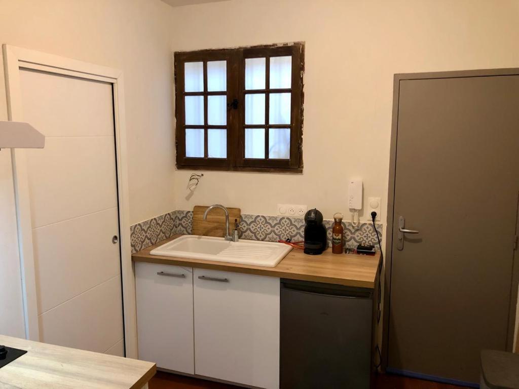 La Maison Des Nomades Netflix Disney Prime Video Apartment Avignon Luaran gambar